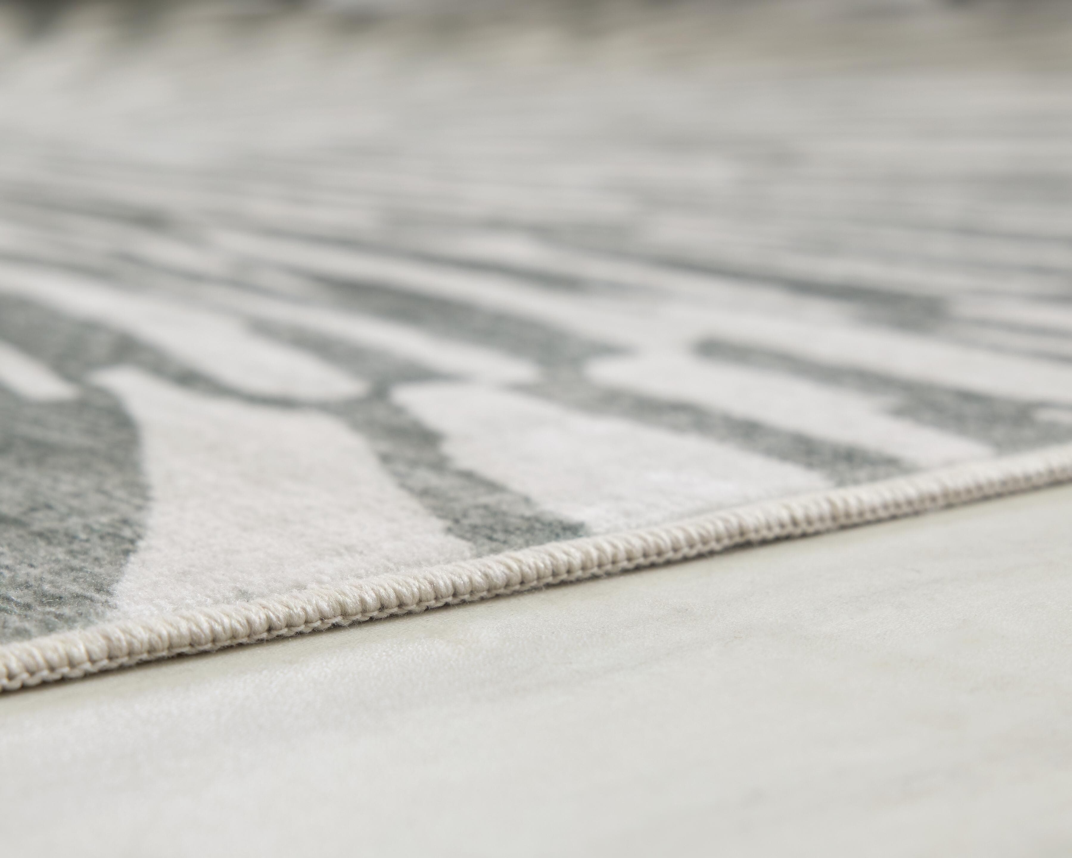 Verland Washable 5' x 7' Area Rug — Gray/White — view 3
