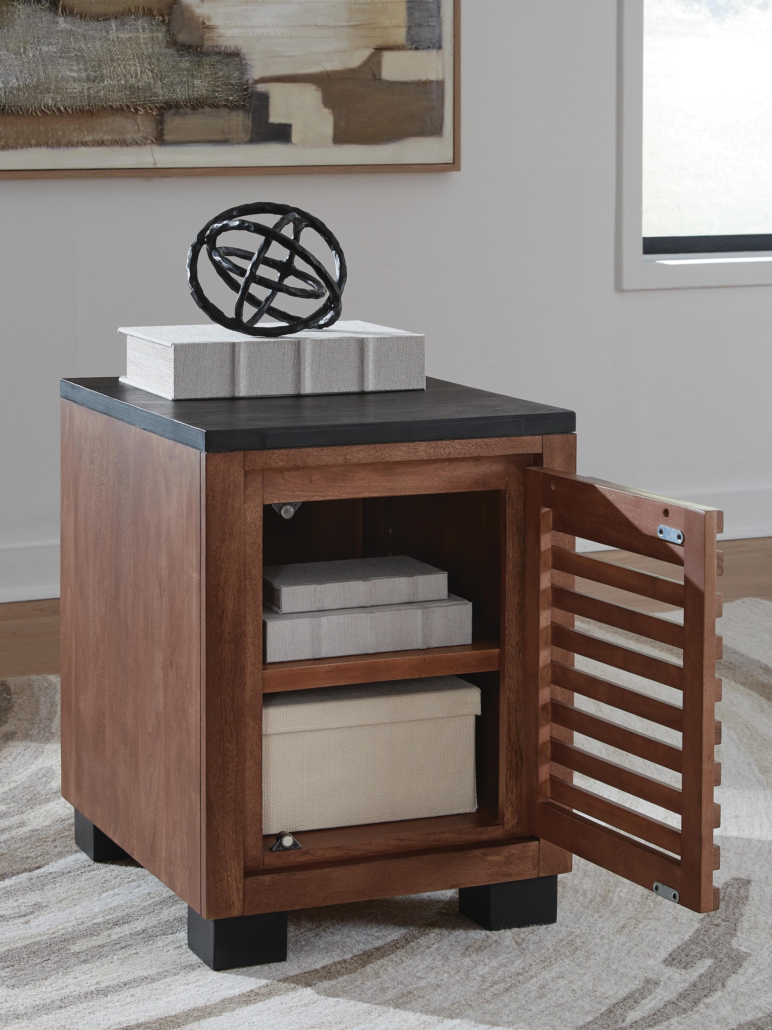 Kallari Chairside End Table — Black/Gray & Brown/Beige — view 6