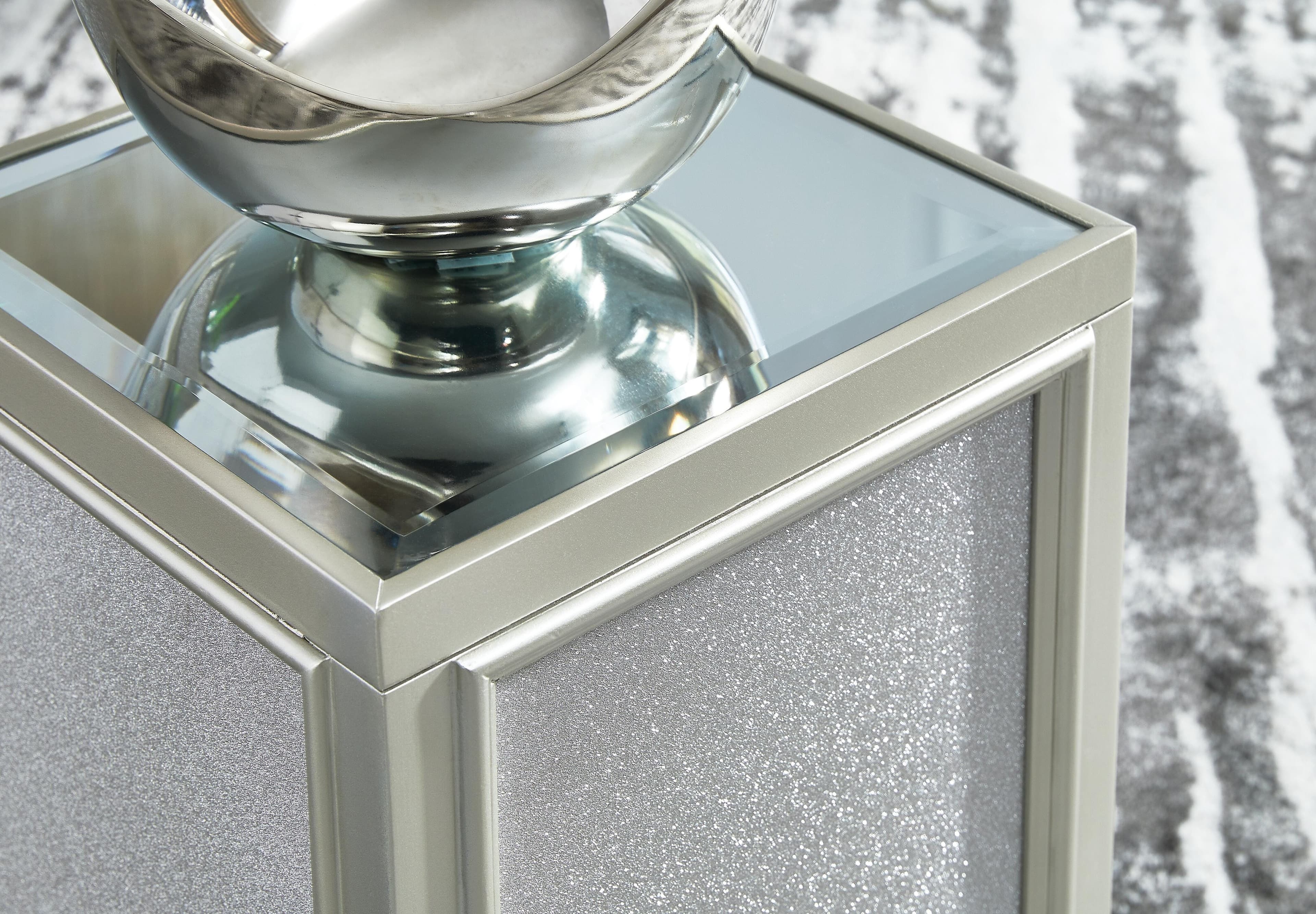 Traleena Nesting End Table (Set of 2) — Metallic — view 6